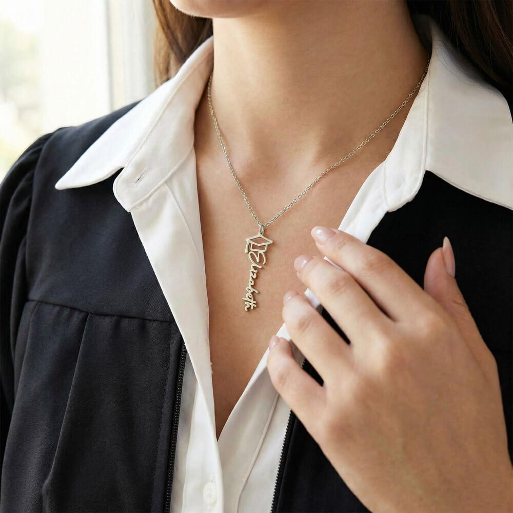 Graduation Gift-Silver Personalized Name Necklace for Daughter from Mom